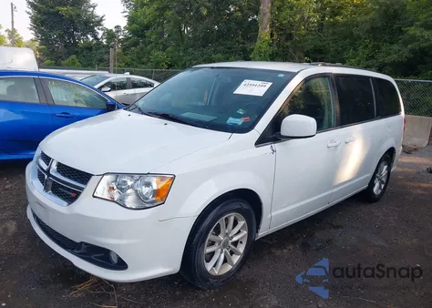 2018 Dodge Grand Caravan Sxt z USA, uszkodzony, nr VIN 2C4RDGCG4JR239295